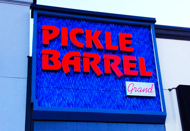 Formglas | FRP | Hospitality | Pickle Barrel Grand Restaurant | Mackay Wong | Toronto, ON